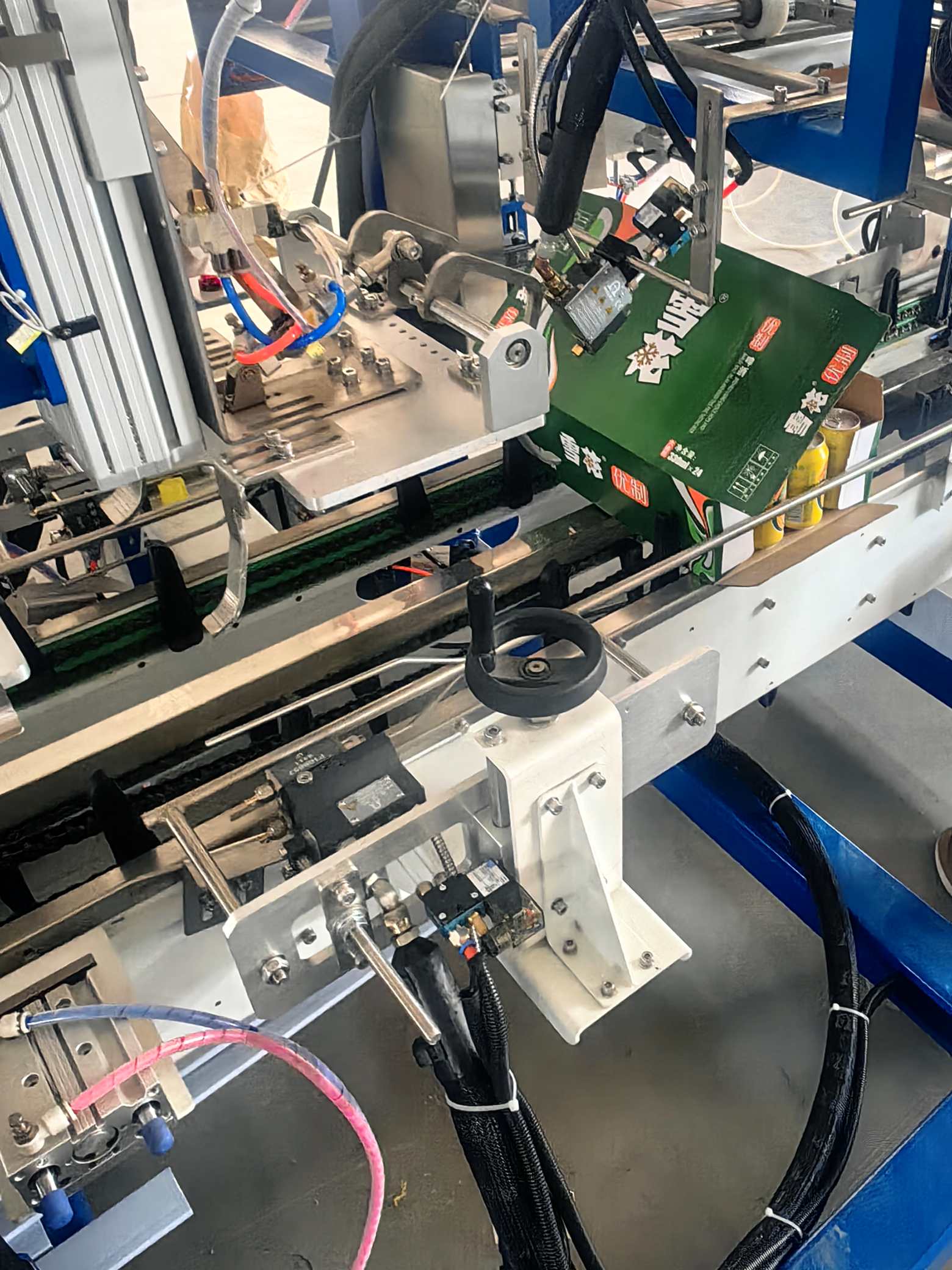 Packaging Bead hand (Pneumatic Dispensing Applicators)