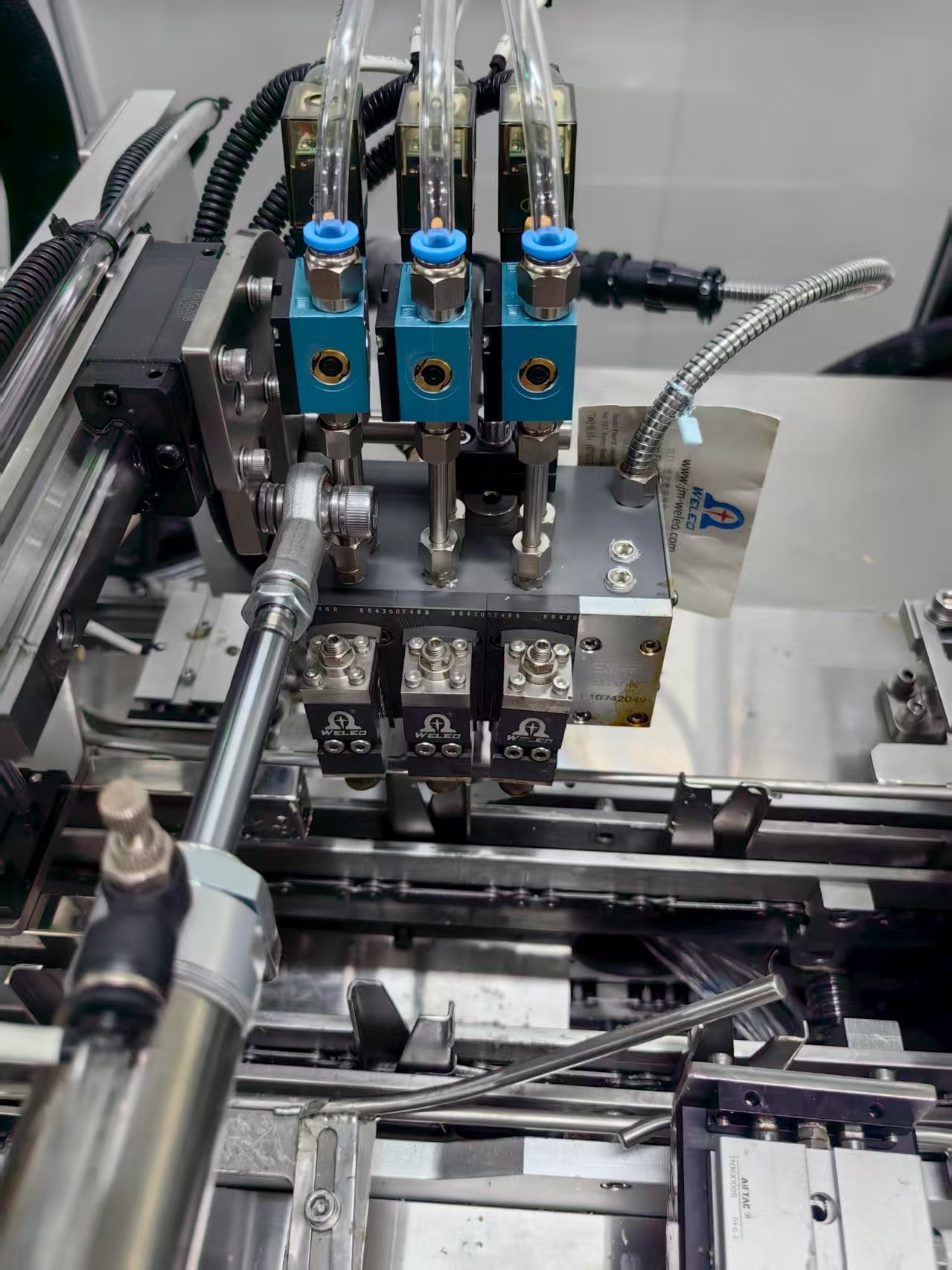 EM / EMP High Speed Spray Bead Applicators